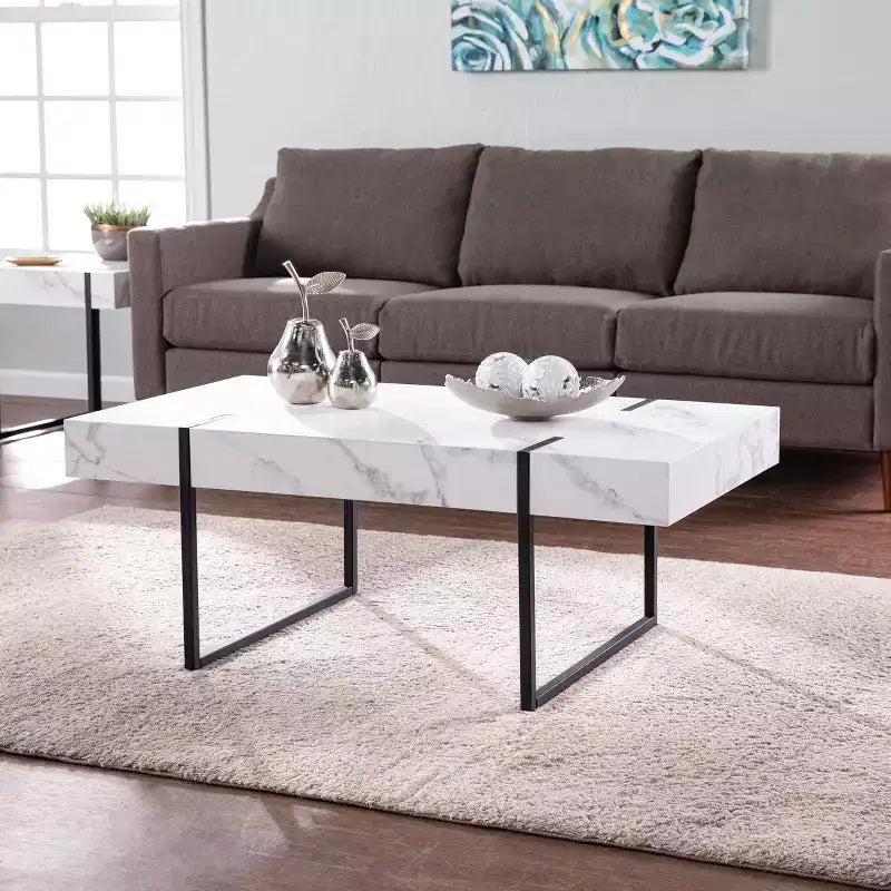 Table basse moderne effet marbre - Blanche