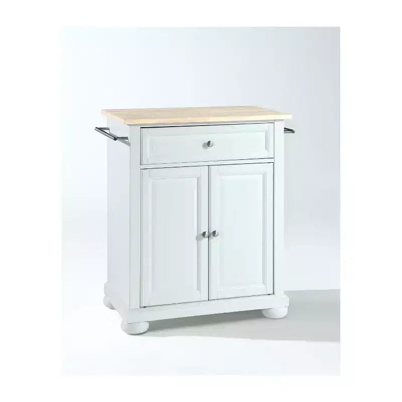 Îlot de cuisine avec porte et étagères
