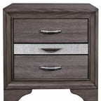 Table de chevet à deux tiroirs en bois gris et bois massif 27 po